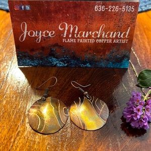 Carefree small round earrings